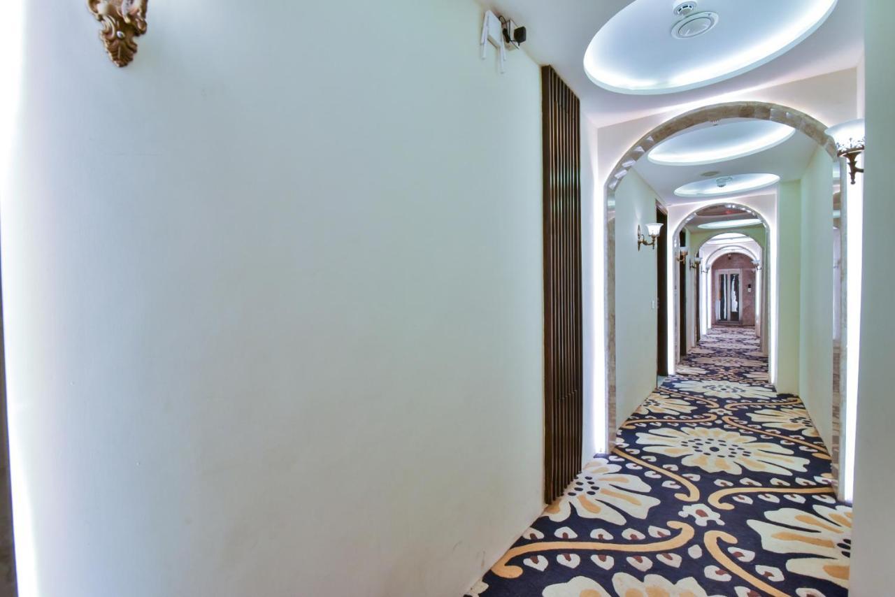 Hotel Br Grand With Nimo Club Amritsar -5 Mint From Golden Temple 외부 사진