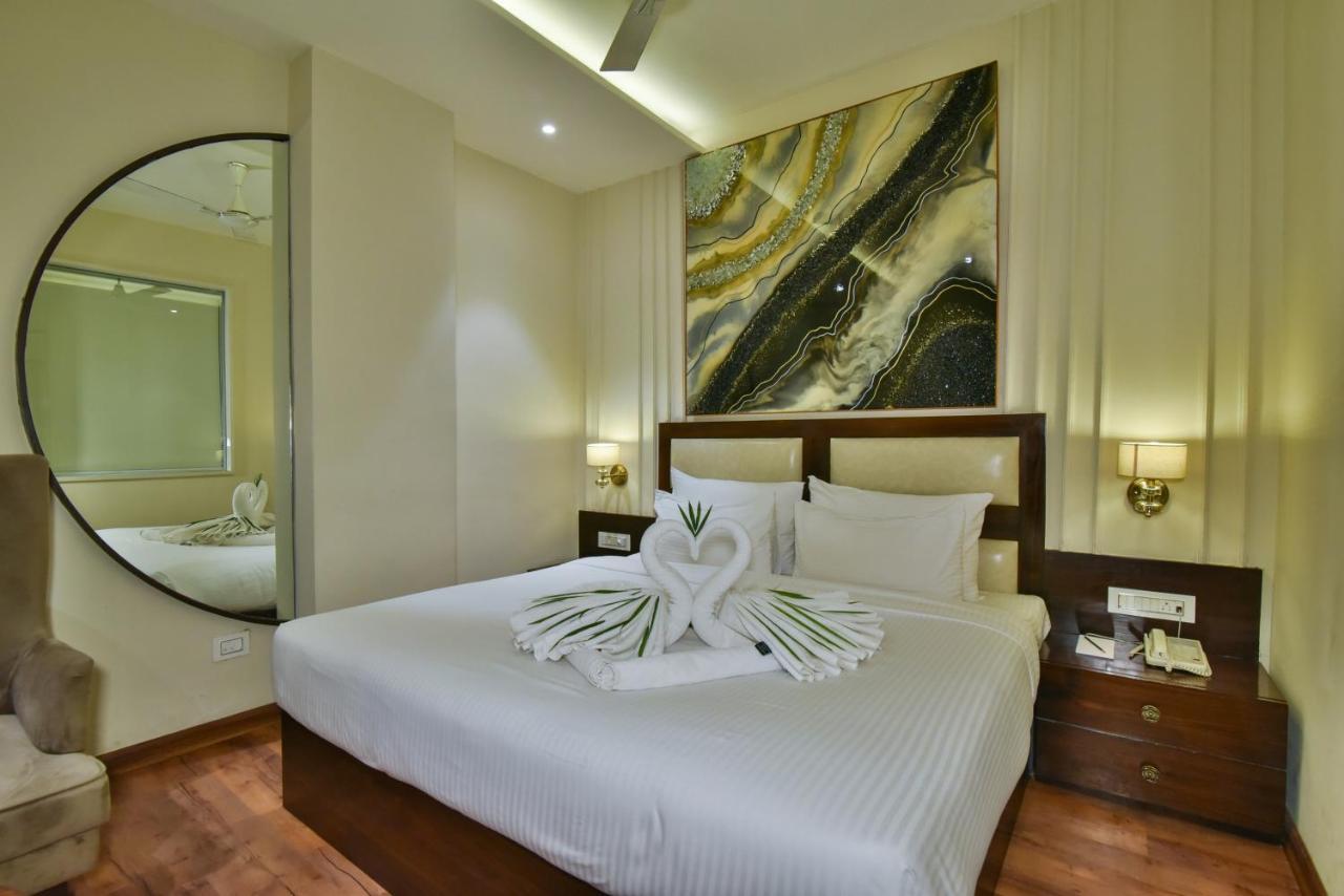 Hotel Br Grand With Nimo Club Amritsar -5 Mint From Golden Temple 외부 사진